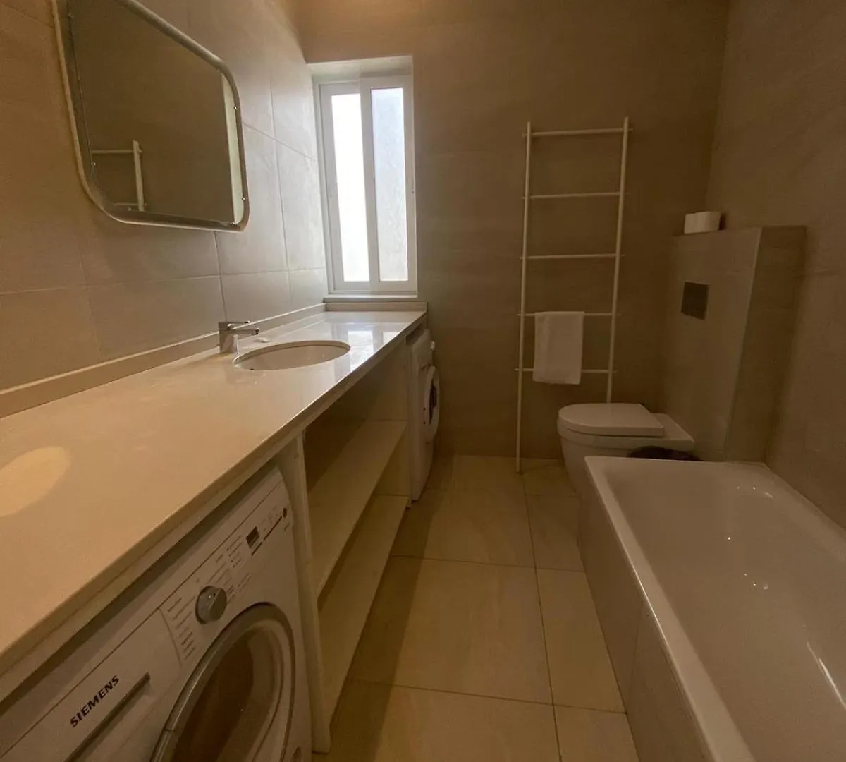 Central Sliema Apartment 0*,  Malta